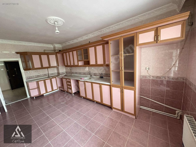 Albayraklar Gm'den Yıldızkent'de Kiralık 3+1 Daire — fotoğraf 4