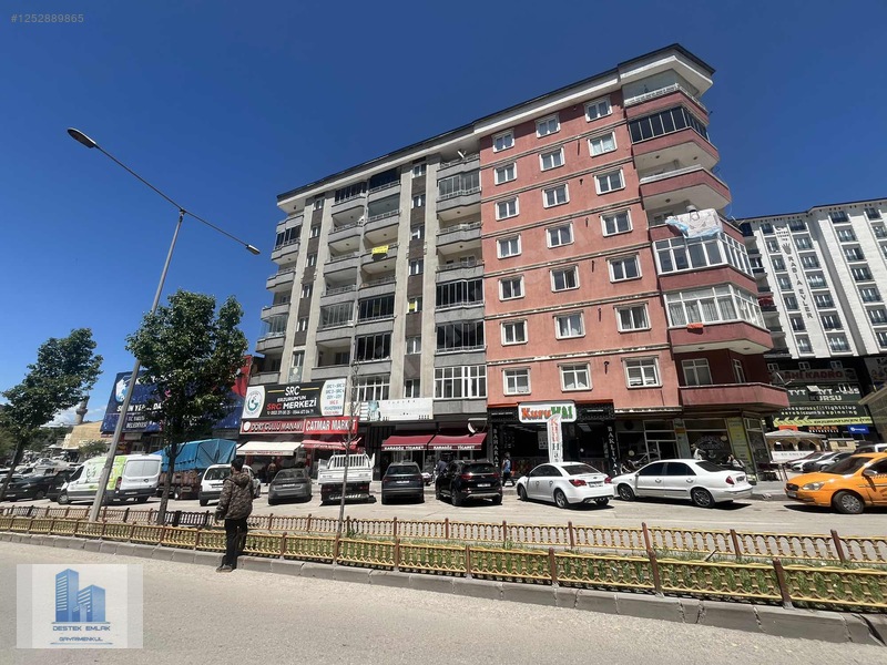 Destek Gy'Den Şehir Merkezi'Nde Cadde Cepheli 200 M2 4+1 Daire