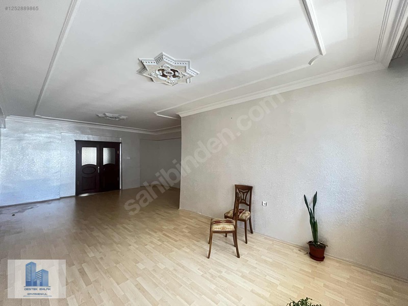 Destek Gy'den Şehir Merkezi'nde Cadde Cepheli 200 M2 4+1 Daire — fotoğraf 11