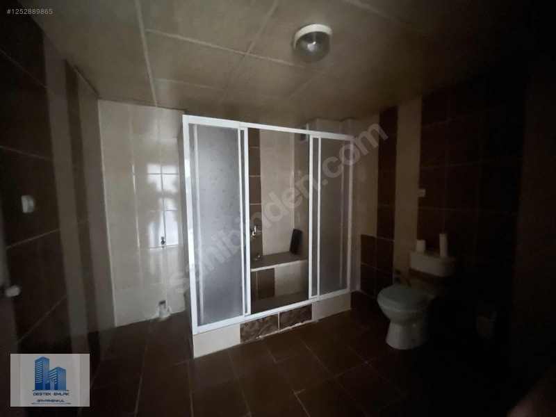Destek Gy'den Şehir Merkezi'nde Cadde Cepheli 200 M2 4+1 Daire — fotoğraf 19