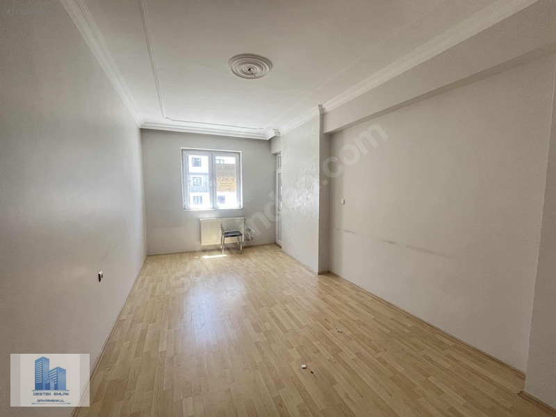 Destek Gy'den Şehir Merkezi'nde Cadde Cepheli 200 M2 4+1 Daire — fotoğraf 22