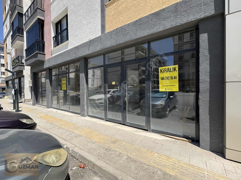 Uzman Gayrımenkul Dan Kurumsal Kiralık Dükkan: 220 M² — fotoğraf 2