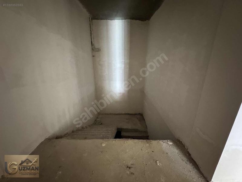 Uzman Gayrımenkul Dan Kurumsal Kiralık Dükkan: 220 M² — fotoğraf 20