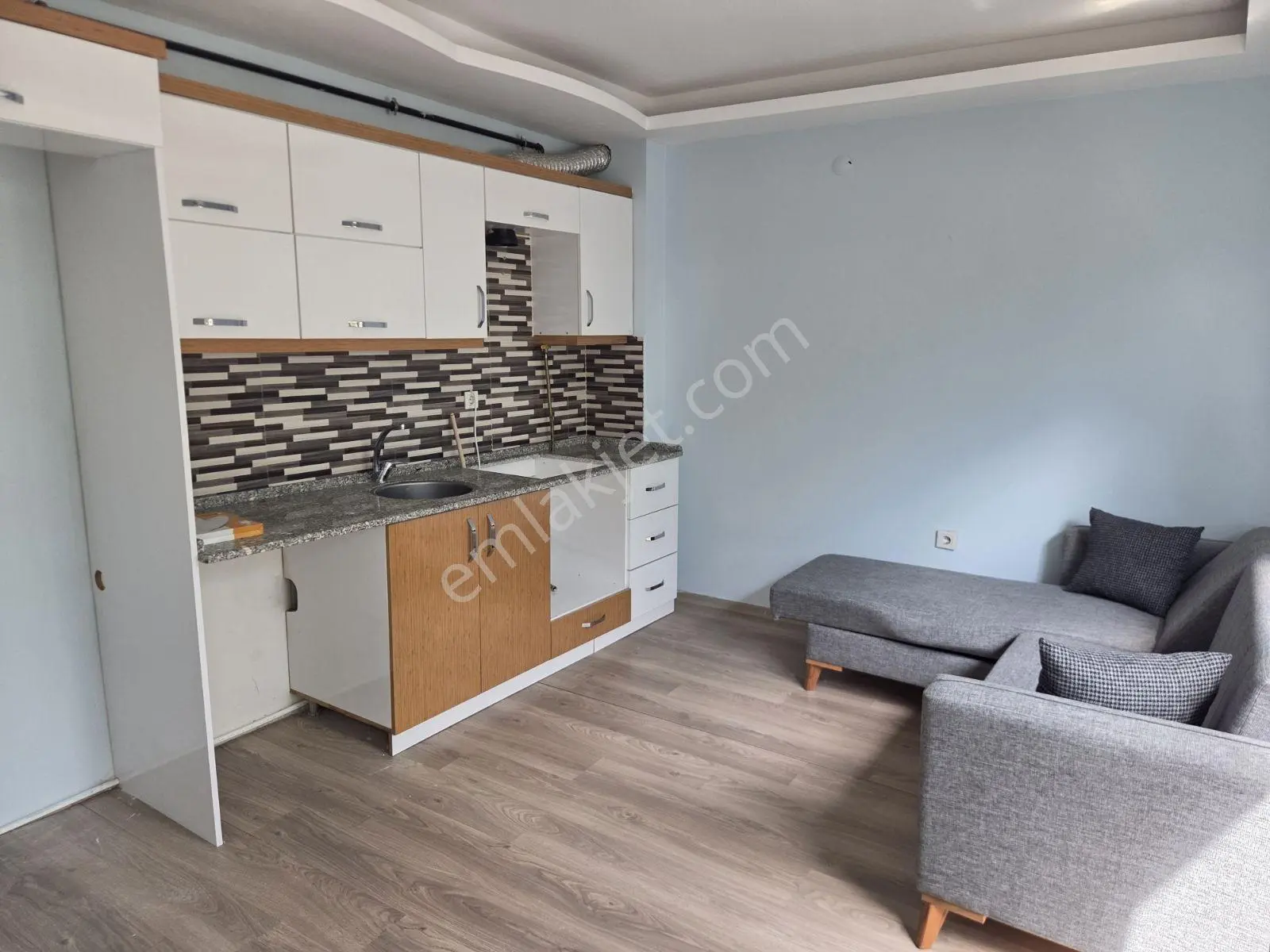 Buca Yaylacık Mah. Merkezi Konumda Satılık 1+1 Daire — fotoğraf 5