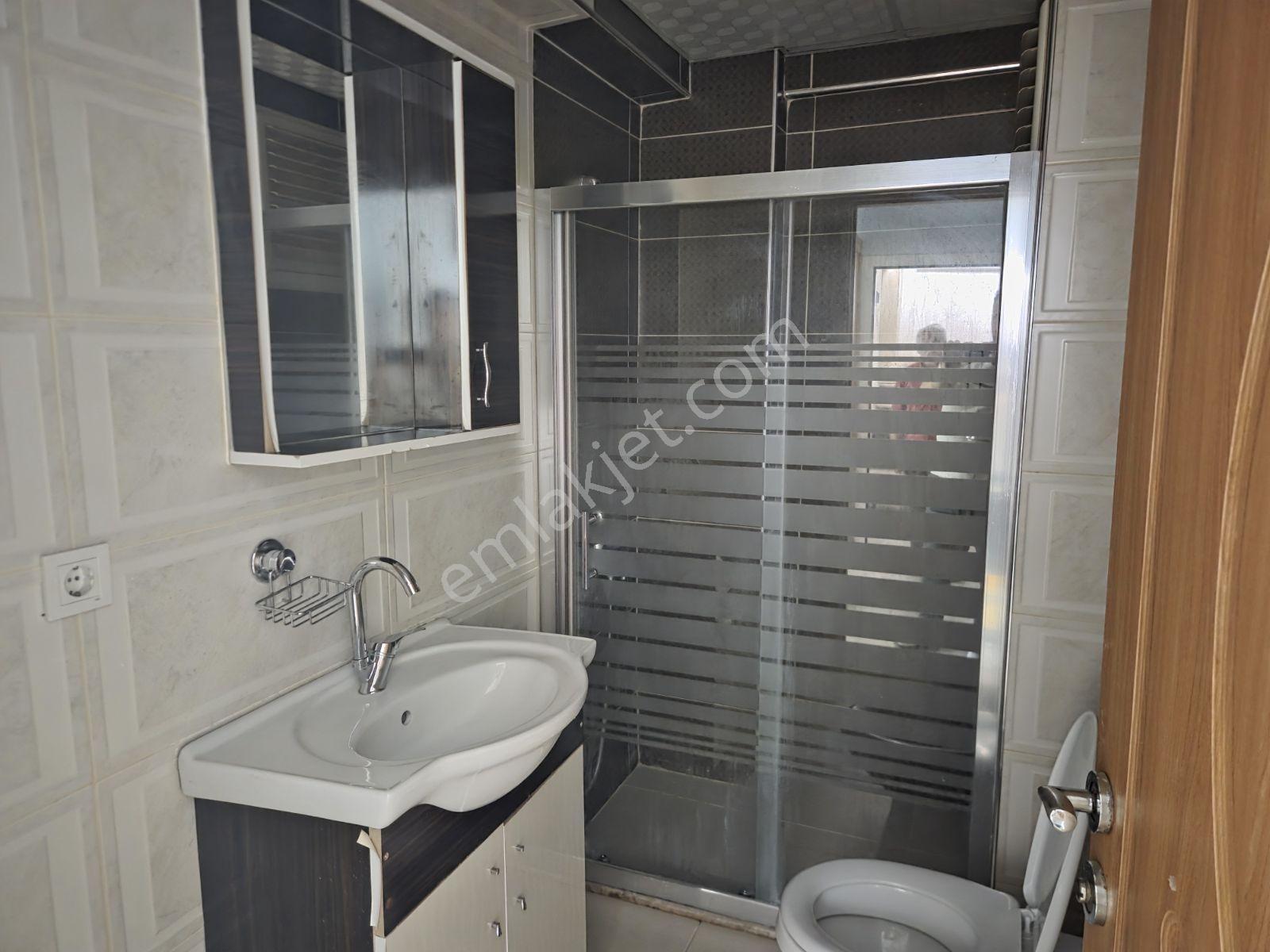 Buca Yaylacık Mah. Merkezi Konumda Satılık 1+1 Daire — fotoğraf 17