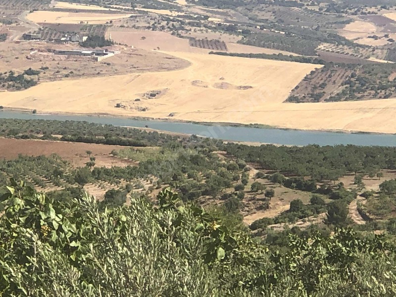Muhteşem Göl Ve Doğa Manzarası İle Temiz Havanın Doruklarında..