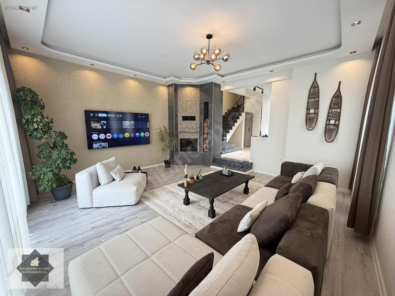 Çiçek Emlak'Tan Şıralık'Ta Eşyalı Şömineli 3+1 İkiz Villa