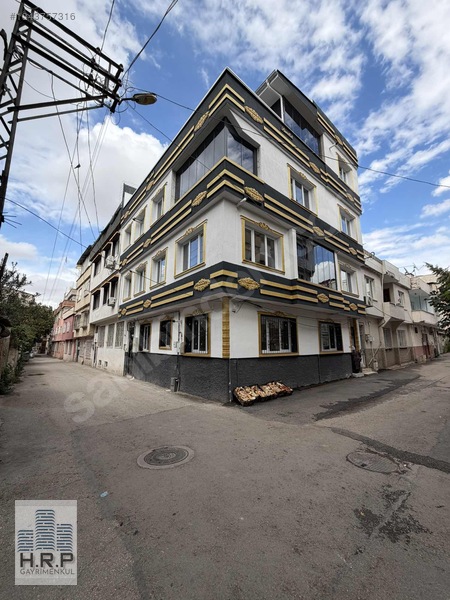 Merkezi Konumda Lüks Yenilenmiş 4 Katlı Bina - Hrp Gayrimenkul