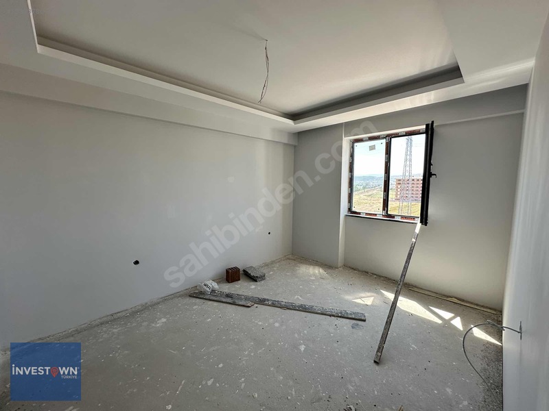 Yenişehir'de Merkezi Konumda Satılık 2+1 Manzaralı Arakat Daire — fotoğraf 8