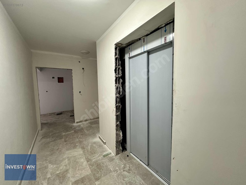 Yenişehir'de Merkezi Konumda Satılık 2+1 Manzaralı Arakat Daire — fotoğraf 15