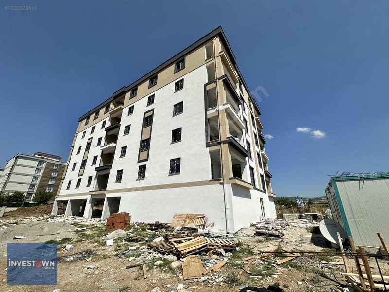 Yenişehir'de Merkezi Konumda Satılık 2+1 Manzaralı Arakat Daire — fotoğraf 19