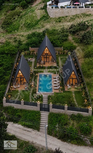 Akyazı'da Villalık 1295 M2 Arsa