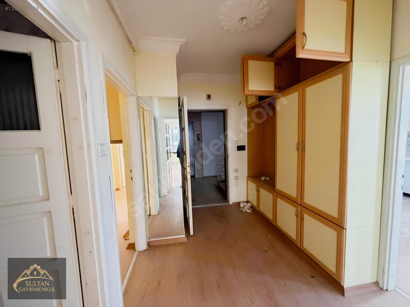 Sultan*dan G.yalı Blv.üzeri Göl Manzaralı Cazip Geniş 3+1 Daire — fotoğraf 12