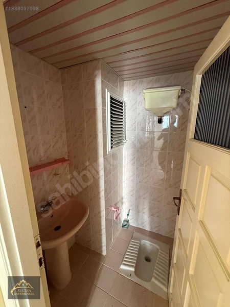 Sultan*dan G.yalı Blv.üzeri Göl Manzaralı Cazip Geniş 3+1 Daire — fotoğraf 28