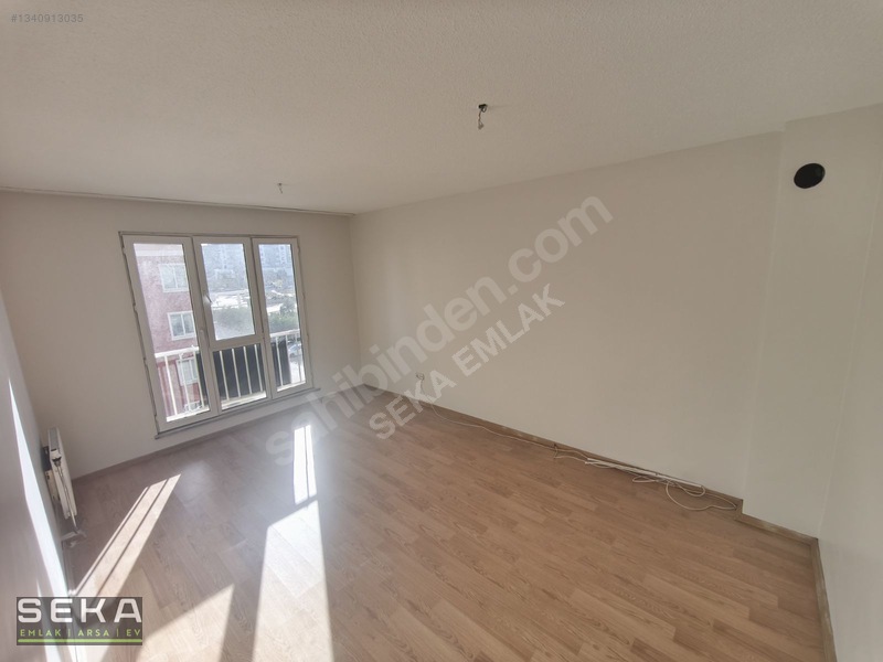 Meram Konevi Konutlarında Kiralık 2+1 — fotoğraf 6