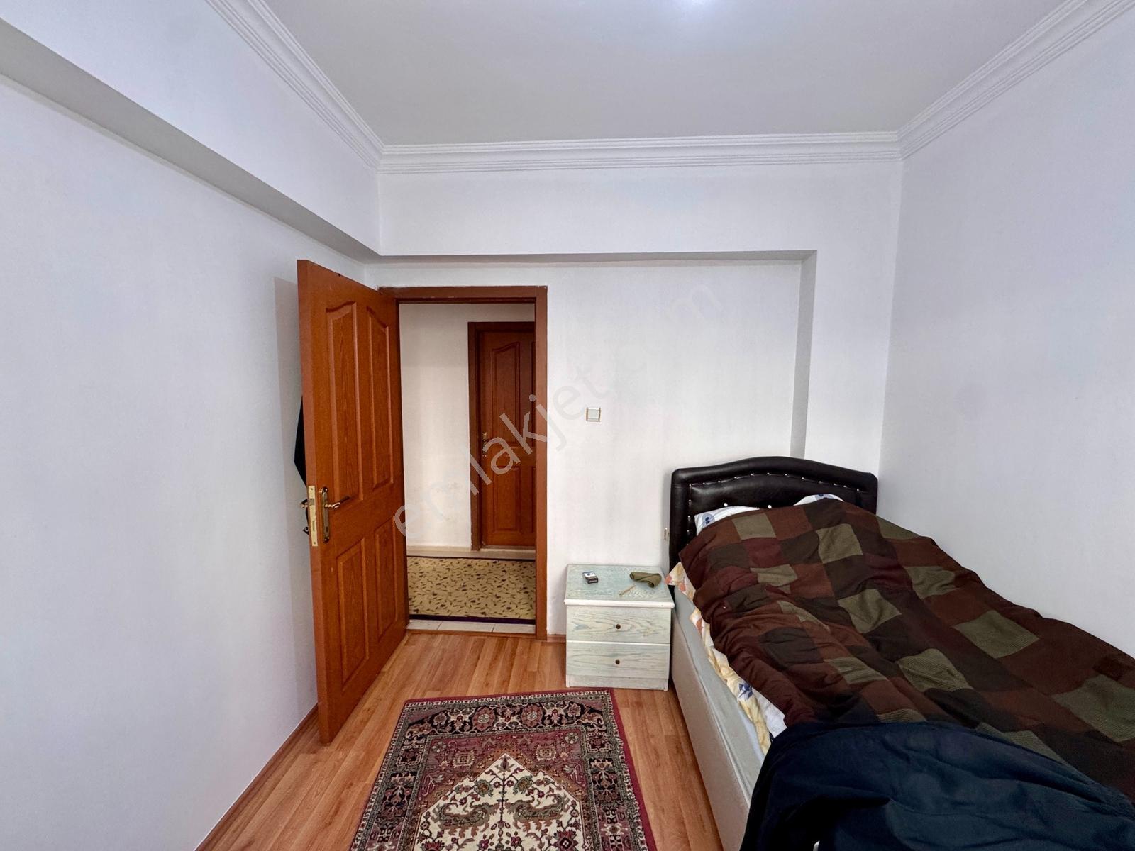 Göktaş'Tan█ Ayyıldız Mahallesinde 3+1 Kot-1 Daire — fotoğraf 21