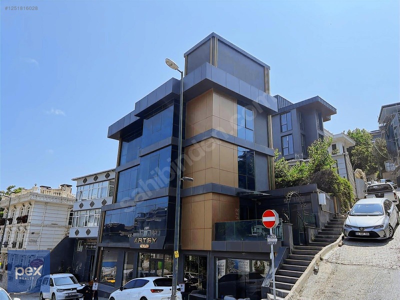 Altunizade Burhaniye Komple Plaza — fotoğraf 2