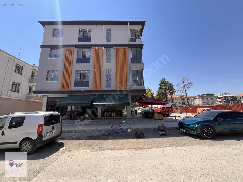 Remax Dem'den İnönü Mah.yerden Isıtmalı Kiralık 2+0 Lüx Daireler — fotoğraf 3