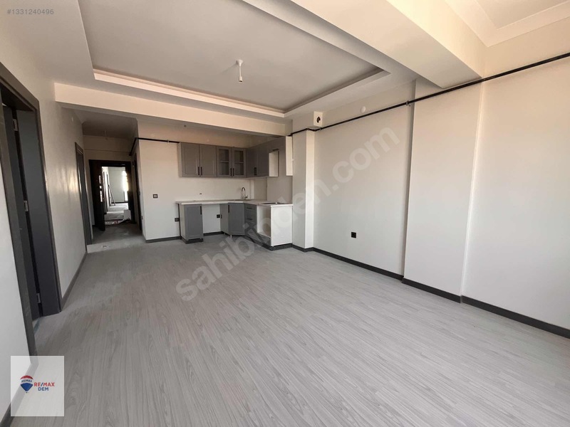 Remax Dem'den İnönü Mah.yerden Isıtmalı Kiralık 2+0 Lüx Daireler — fotoğraf 10