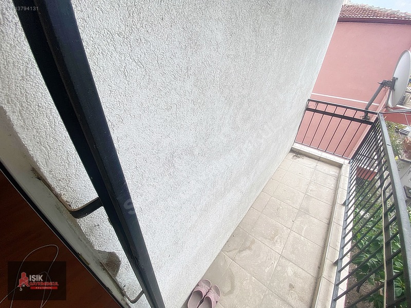 *ışıktan Kızılcahamam Cd Yakını Temiz Yapılı Kotta Önü Açık 3+1* — fotoğraf 22