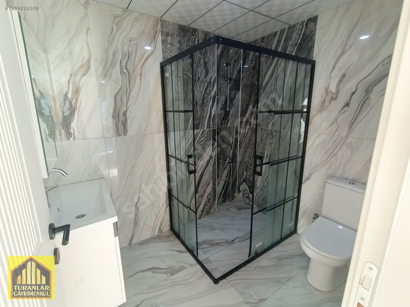 Ataşehir'de Ultra Lüx Kiralık 2+1 Daire — fotoğraf 13