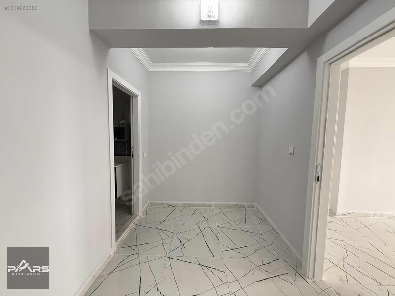 Pars Gayrimenkul'den Satılık Fatih'te Kapalı Garajlı 2+1 Daire — fotoğraf 26