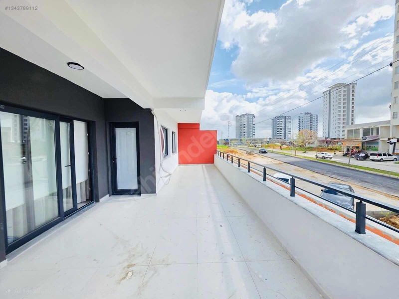 Bulvarda Ultra Lüks 3+1 Kapalı Mutfak Yerden Isıtma 120m² Net — fotoğraf 13