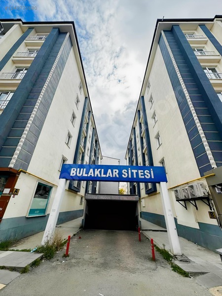 Bulut' Dan Site İçerisinde 3+1