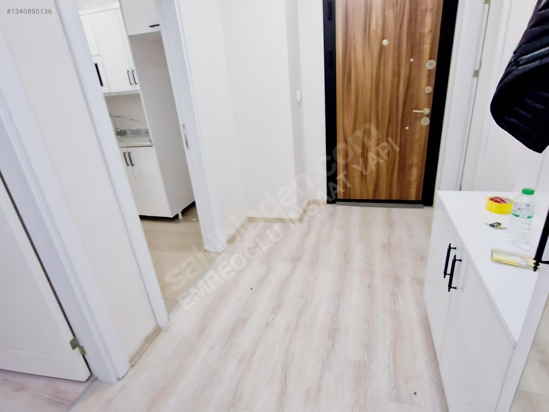 Avm Yürüme Mesafesinde2+1 Kat3 Asansörlü Emniyet Lojman Kapısıda — fotoğraf 12