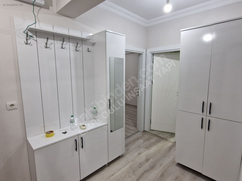 Avm Yürüme Mesafesinde2+1 Kat3 Asansörlü Emniyet Lojman Kapısıda — fotoğraf 14