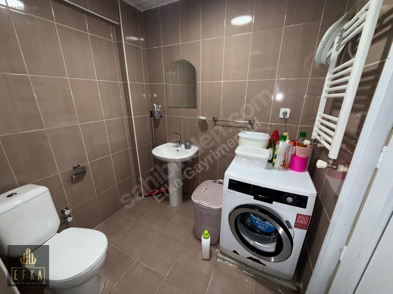 Bahçelievler Yenibosna Metrobüse Yakın 3,5+1 Satılık Daire 140m² — fotoğraf 32