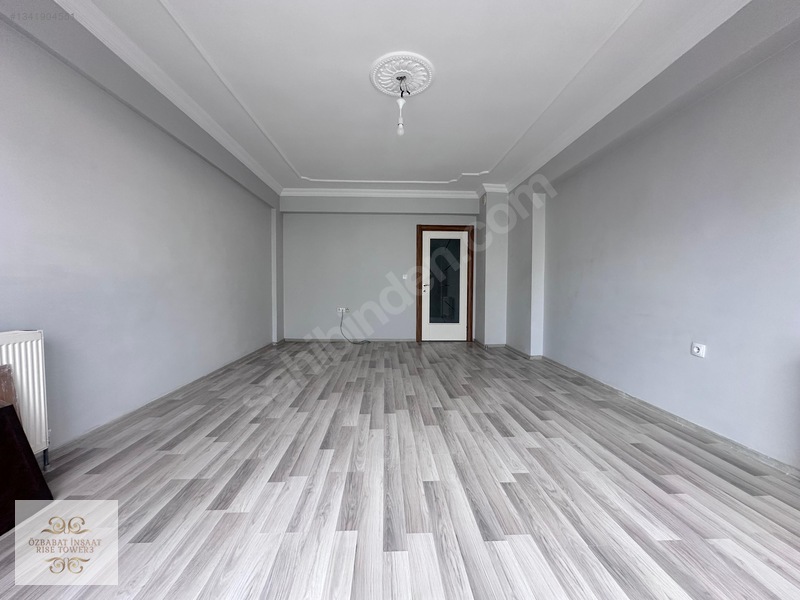 Özbabat'dan 4. Cadde'de Kök Tapu Teraslı Manzaralı 3+1 Daire — fotoğraf 2