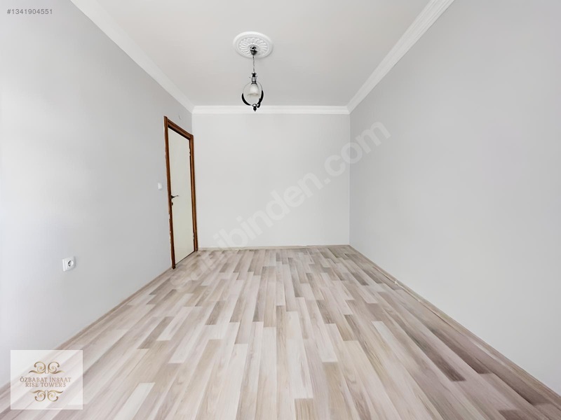 Özbabat'dan 4. Cadde'de Kök Tapu Teraslı Manzaralı 3+1 Daire — fotoğraf 13