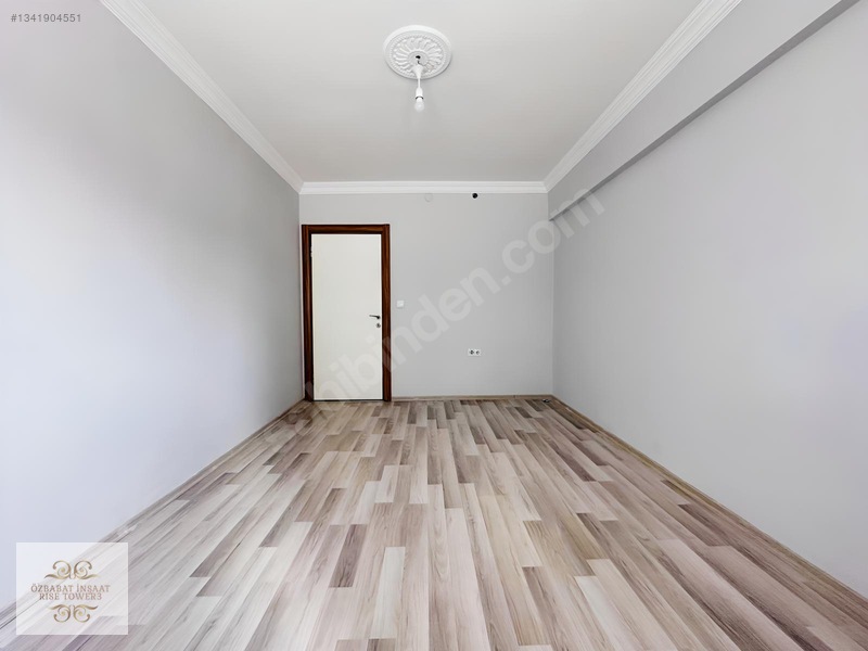 Özbabat'dan 4. Cadde'de Kök Tapu Teraslı Manzaralı 3+1 Daire — fotoğraf 17