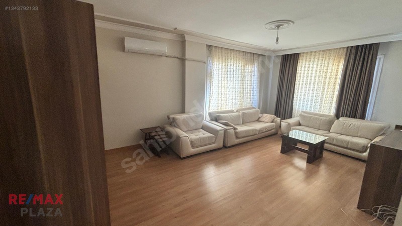 Aliağa Siteler Mah'de Eşyalı Kiralık 3+1 Daire — fotoğraf 3
