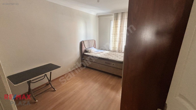 Aliağa Siteler Mah'de Eşyalı Kiralık 3+1 Daire — fotoğraf 11