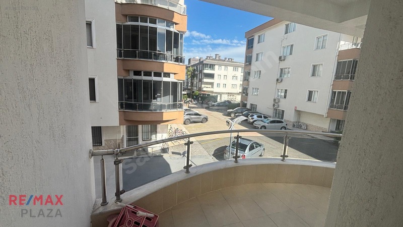 Aliağa Siteler Mah'de Eşyalı Kiralık 3+1 Daire — fotoğraf 21