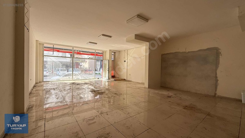 Erdemli Serinler Caddesinde | 7,5 Metre Cepheli — fotoğraf 3