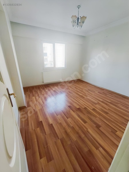Seyran Emlak'tan Merkezi Konumda Satılık Uygun 3+1 Fırsat Daire — fotoğraf 6