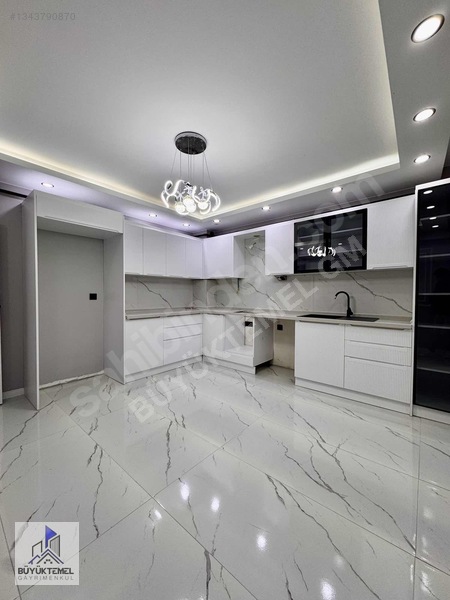 Büyüktemelden Satılık Lüx Yapı Özel Garajlı — fotoğraf 13