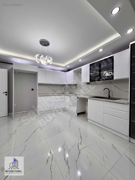 Büyüktemelden Satılık Lüx Yapı Özel Garajlı — fotoğraf 16