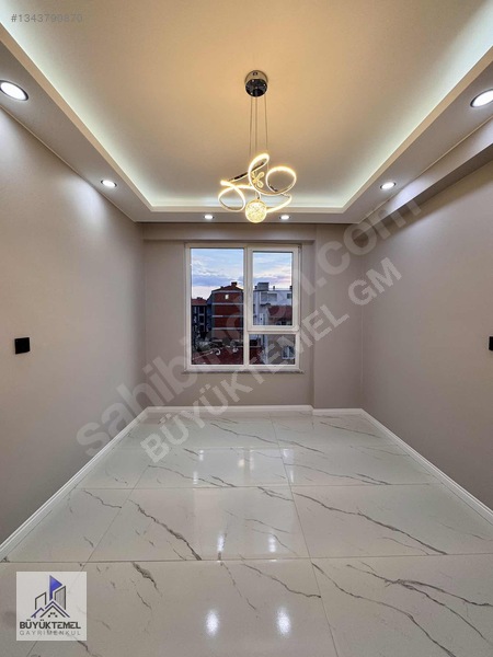 Büyüktemelden Satılık Lüx Yapı Özel Garajlı — fotoğraf 18