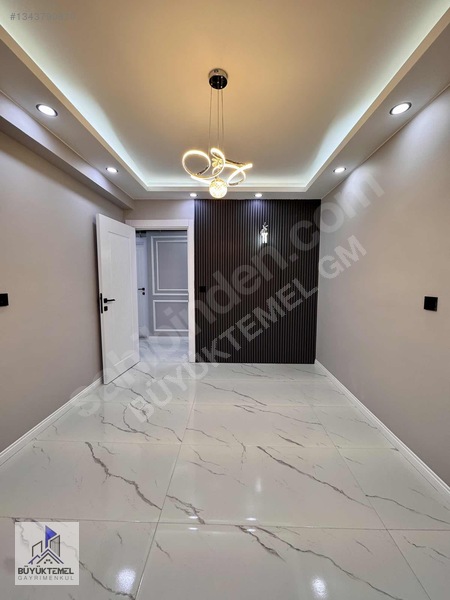 Büyüktemelden Satılık Lüx Yapı Özel Garajlı — fotoğraf 19