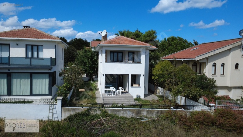 Şile Sahilköy 240M²Arsa Üzerinde Komple Yenilenmiş Satılık Villa