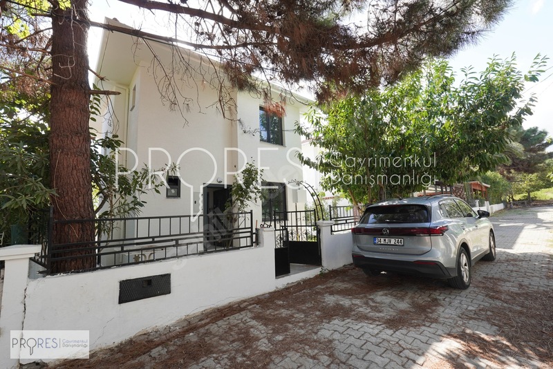 Şile Sahilköy 240m²arsa Üzerinde Komple Yenilenmiş Satılık Villa — fotoğraf 27