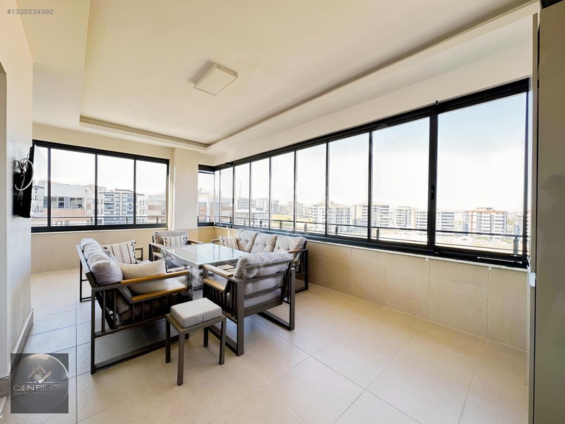 Beştepe'de 185 M Net Oturuma Sahip Açık Cepheli 3,5+1 Daire — fotoğraf 24