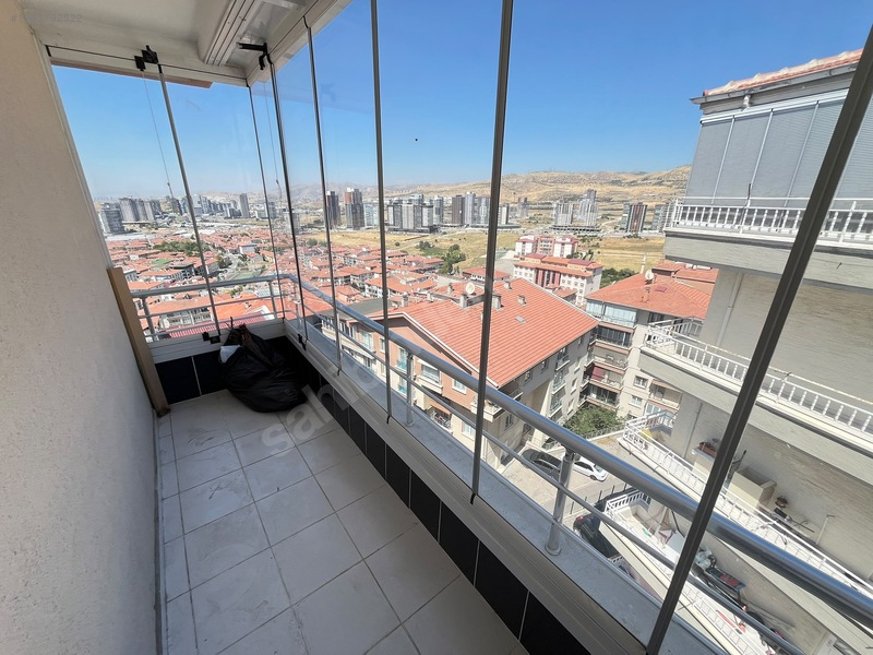 Atapark'ta Ankara Manzaralı Cadde Üzeri Çift Balkonlu 4+1 Daire! — fotoğraf 11