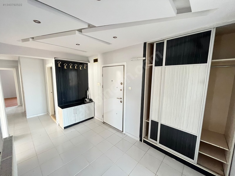 Atapark'ta Ankara Manzaralı Cadde Üzeri Çift Balkonlu 4+1 Daire! — fotoğraf 14
