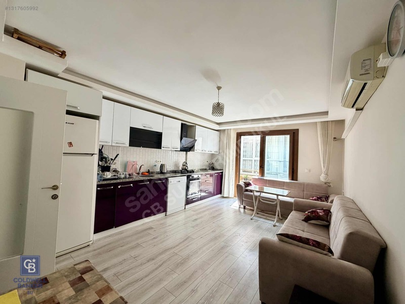 Merkezde Kaçırılmayacak Geniş Ferah Eşyalı 1+1 Satılık Daire — fotoğraf 9