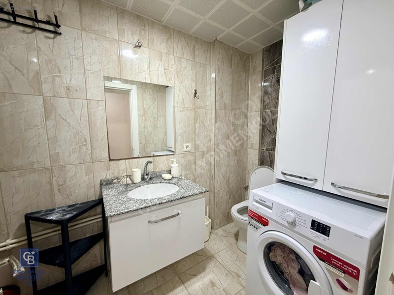Merkezde Kaçırılmayacak Geniş Ferah Eşyalı 1+1 Satılık Daire — fotoğraf 17